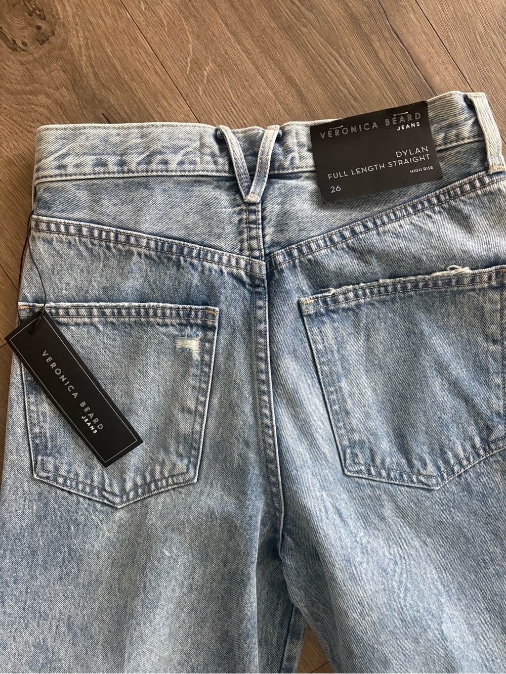 Veronica Beard Dylan Straight Jeans - Light Blue Wash